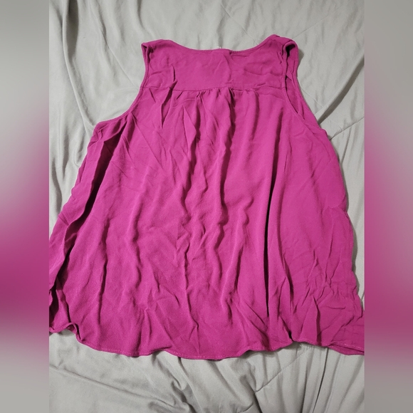 Torrid Pink Rayon Crepe Metal Keyhole Sleeveless Blouse Top Plus Size 4X - Picture 6 of 6